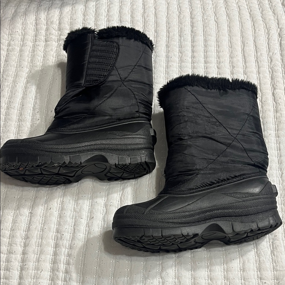 Women's Black Winter Boots